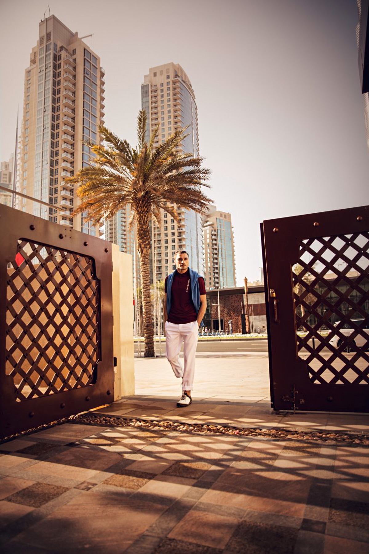 mclaren advertorial dubai (7 images) by Mike Meyer Photography