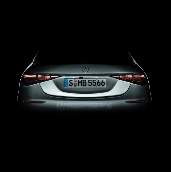 mercedes benz history of s class   BACK
